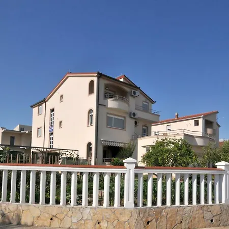 Drasko Apartment