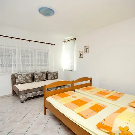 Apartment Drasko *