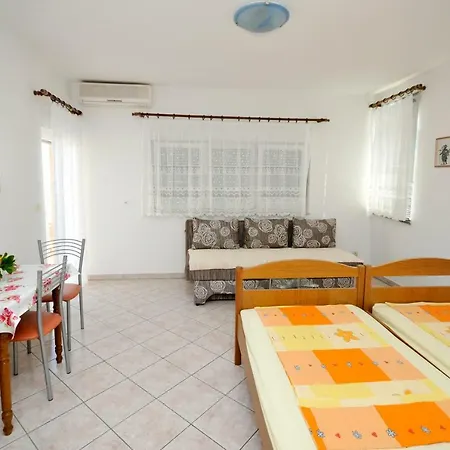 Apartment Drasko